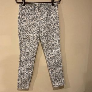 Madewell - Skinny Ankle Jeans Floral Pattern Mid Rise, Size 26 White/Blue